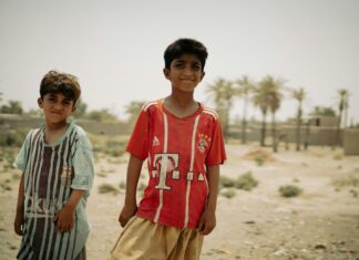 Alineaciones De Bayern Contra FC Barcelona: ¿Quién Sorprenderá Hoy?