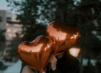 Allsaints Mexico: Descubre La Moda Que Está Revolucionando Estilo