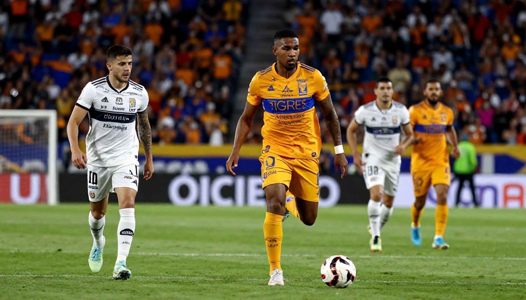 Cómo los Gallos Blancos planean sorprender a los Tigres en su propio territorio*