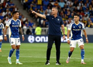 Galaxy busca remontada ante León en partido de ida