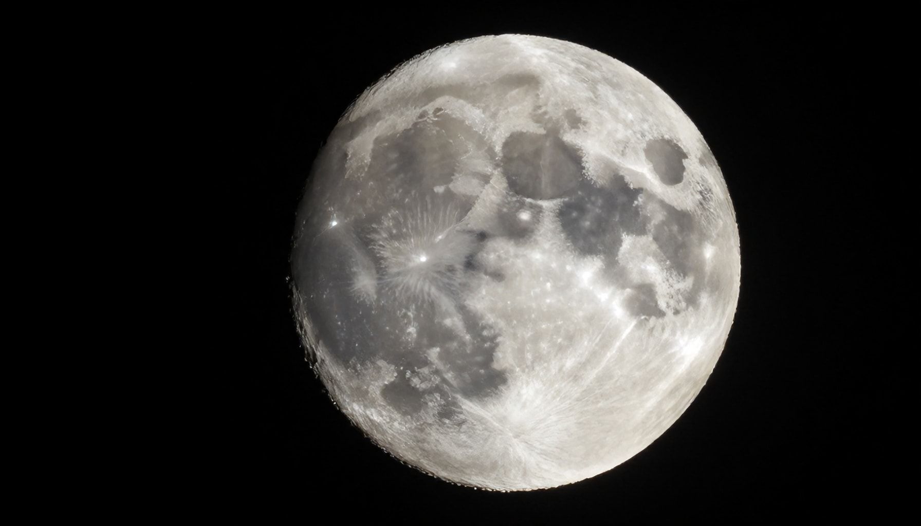 La Verdad Sobre los Mitos de la Luna Llena*