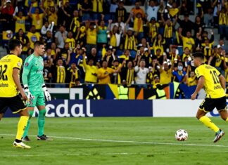 El Clásico Tapatío: Necaxa vs Cruz Azul en busca del liderato