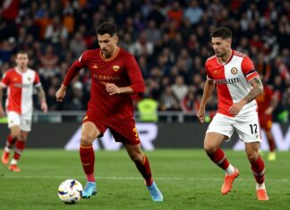 La emocionante batalla entre Roma y Feyenoord