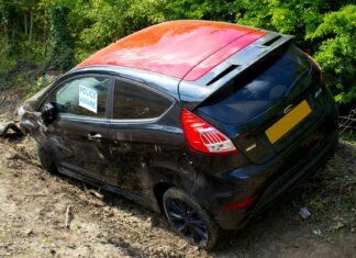 Tania Alessi Marín sufre grave accidente en carretera