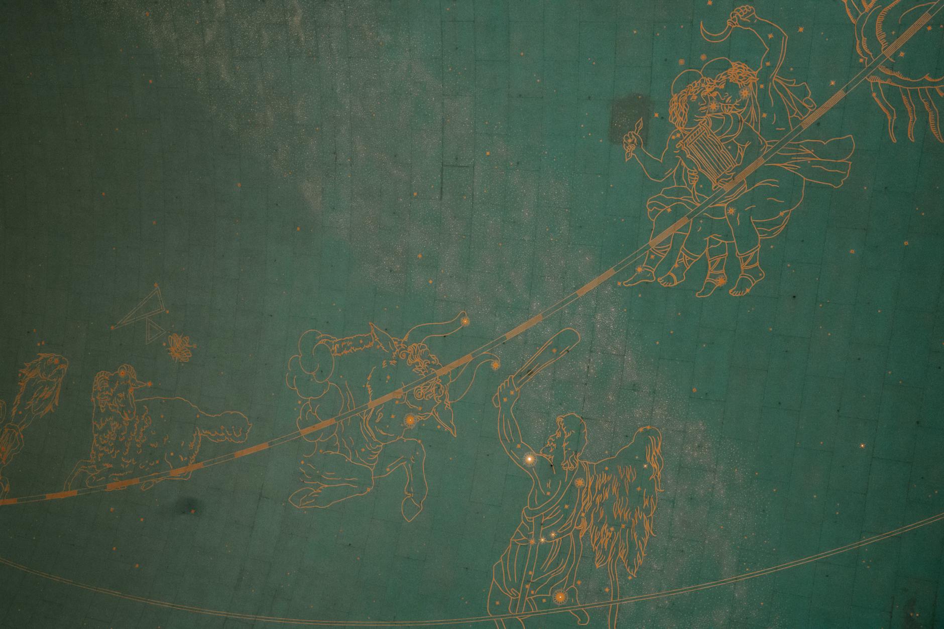 Aries, Leo y Sagitario: cómo aprovechar su suerte en el trabajo y el amor