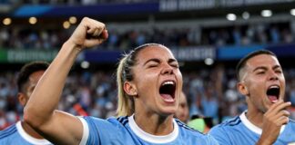 Uruguay remonta con dos goles en 10 minutos y vence 2-1 a Canadá en amistoso histórico
