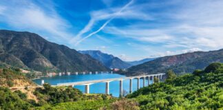 Christian Nodal y Ángela Aguilar arrasan con 3 premios en los Latin Grammy 2024