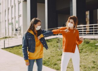 Bultos pequeños en el pene: 3 causas comunes según dermatólogos