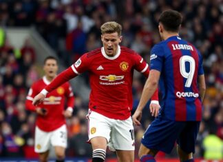 El United sufre pero vence 3-2 al Barça en un amistoso eléctrico en EE.UU.