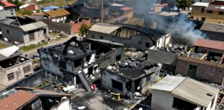 Incendio en Mineral de la Reforma deja 12 viviendas afectadas y 3 heridos graves