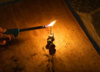 El proceso químico detrás de detonar explosivos y sus 3 fases clave