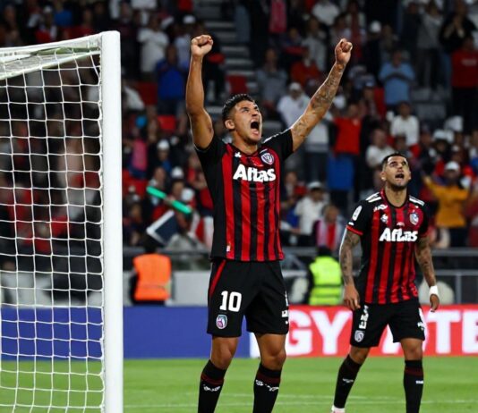 Atlas remonta con dos goles en 10 minutos y deja sin aire a Querétaro en el Clausura 2024