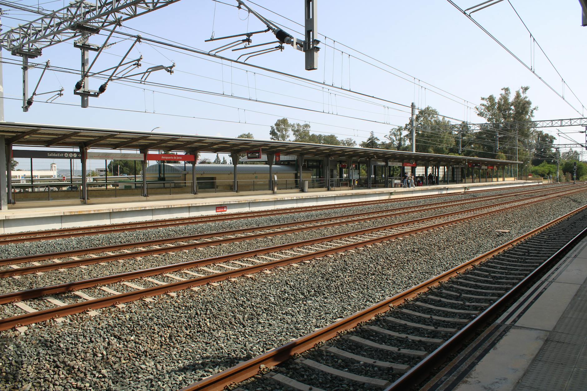 Tensiones previas en la estación La Raza*