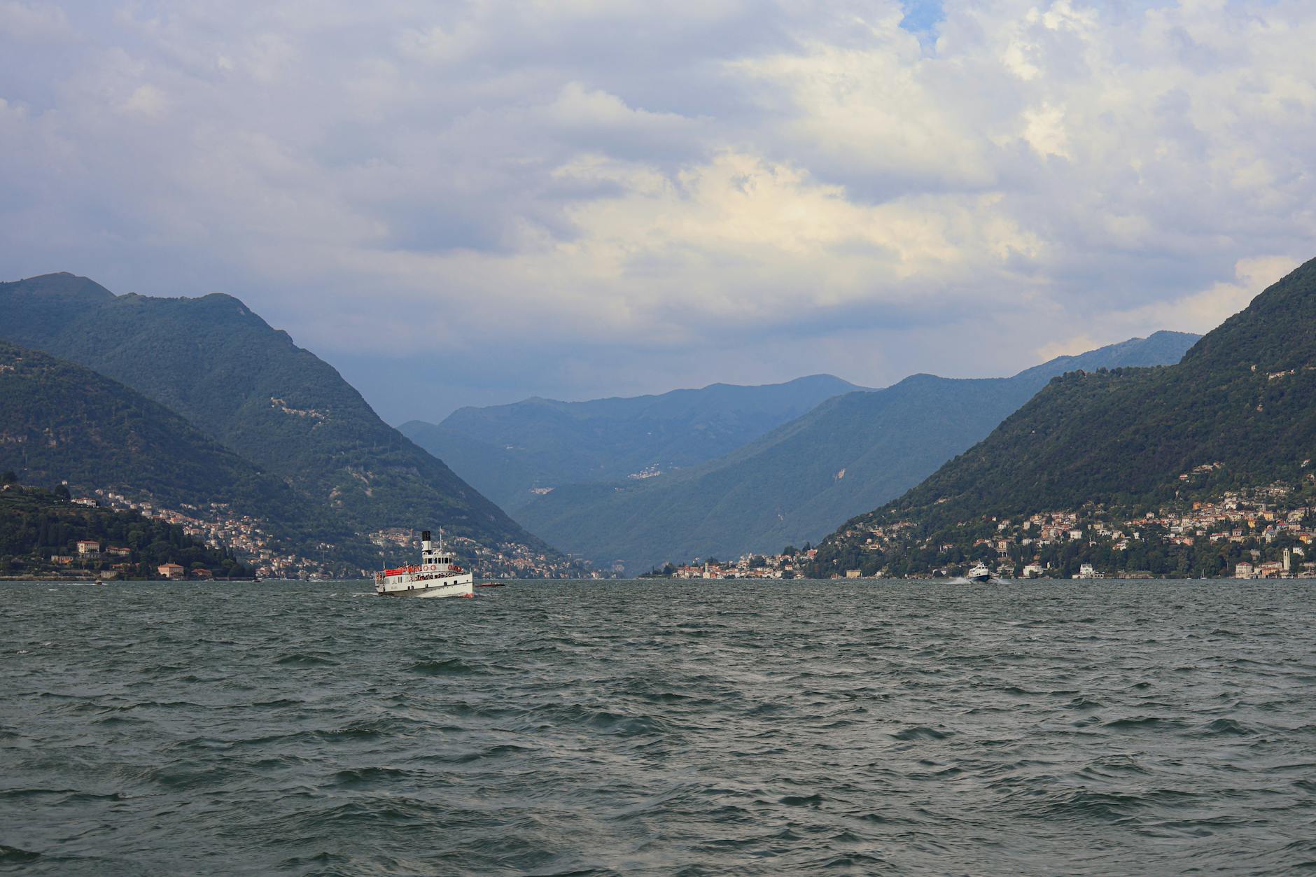 Un San Siro al límite antes del milagro