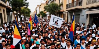 Miles de jóvenes colapsan Valencia durante la polémica Fiesta de Llaves 2024
