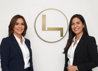 Kimberly y Stefanny Loaiza lanzan su tercer negocio juntos en menos de 5 años Kimberly y Stefanny Loaiza lanzan su tercer negocio juntos en menos de 5 años
