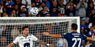 Mazatlán remonta con dos goles en 10 minutos y hunde al Pumas 3-1 en casa